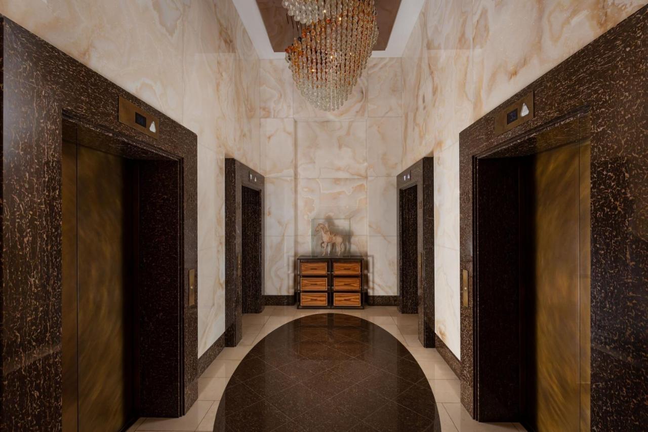 Hotel The Ritz-Carlton, Almaty Exteriér fotografie