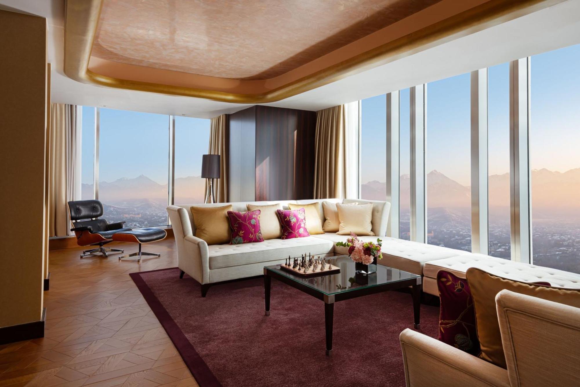 Hotel The Ritz-Carlton, Almaty Exteriér fotografie